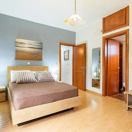 Kallia's Lux With Sea View & Cool Jacuzzi * Platanés